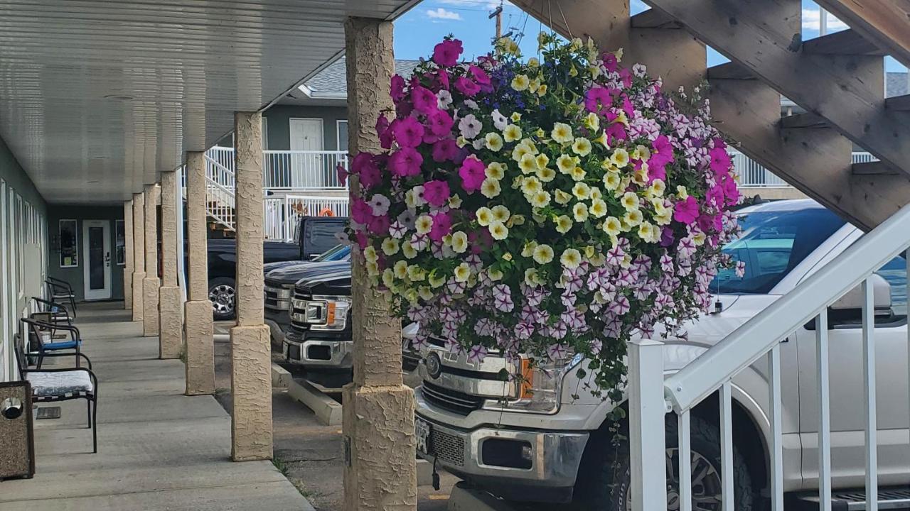 Shoreside Inn & Suites Wabamun Εξωτερικό φωτογραφία